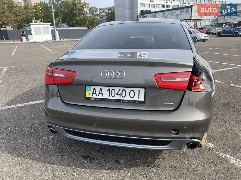 Седан Audi A6 2014 в Киеве