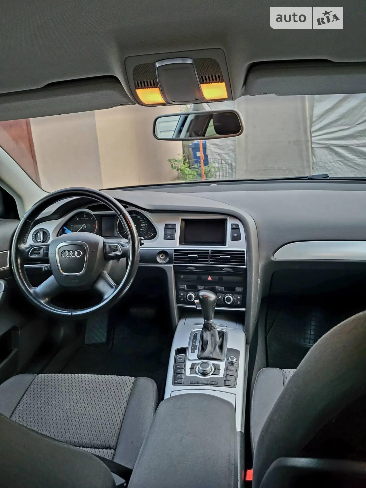 2010 Audi A6 - мініатюра 11