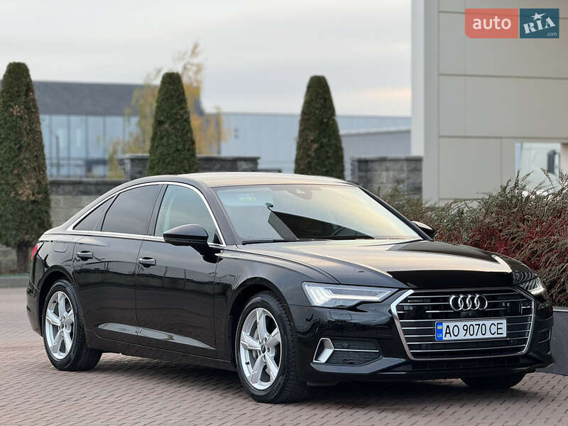 Седан Audi A6 2021 в Мукачевому