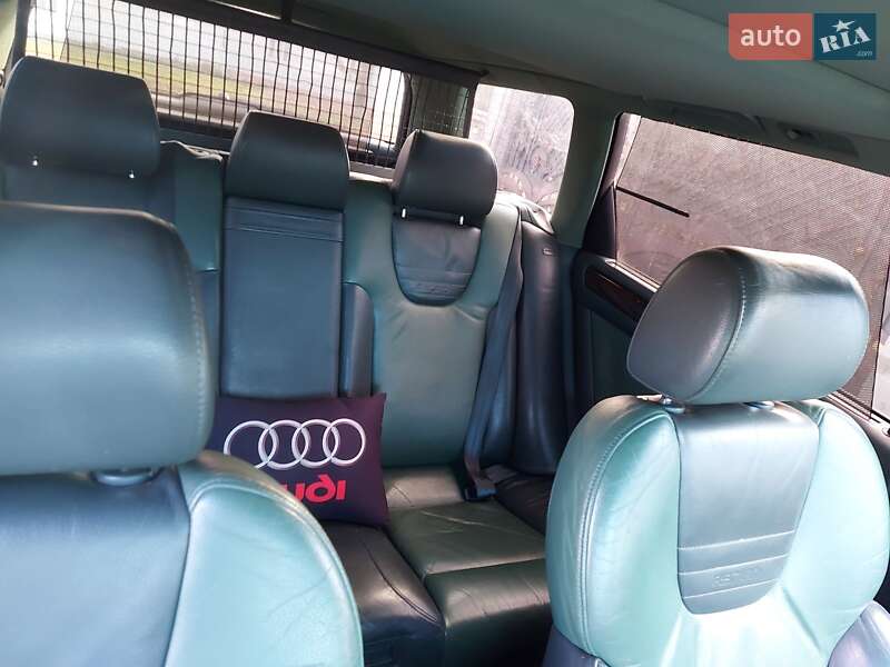 Універсал Audi A6 2001 в Косові