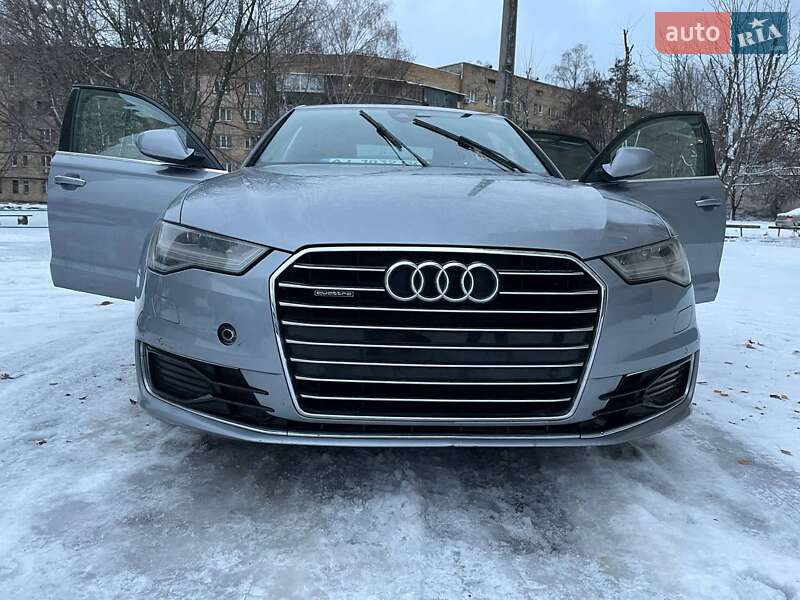 Седан Audi A6 2015 в Киеве