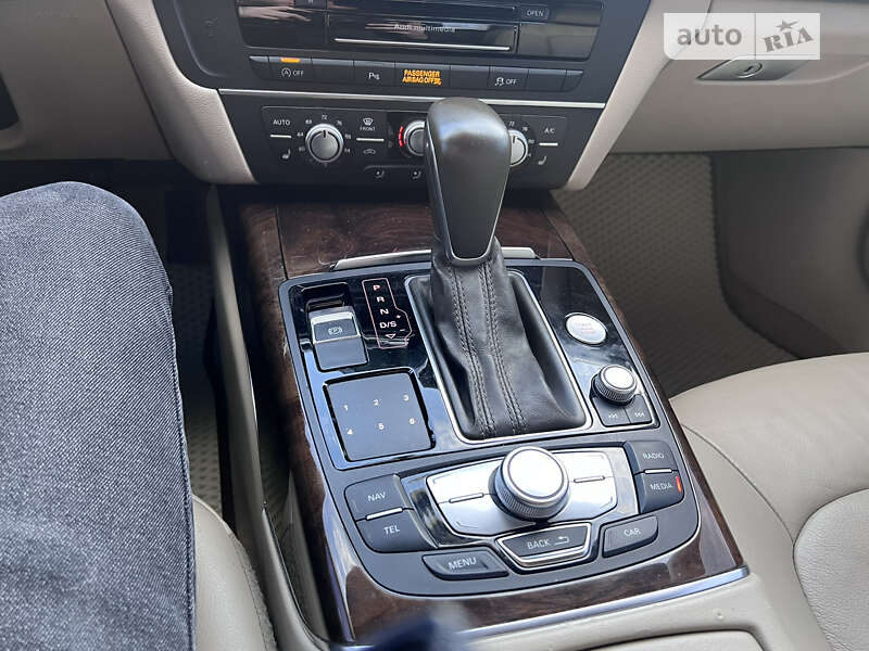 Седан Audi A6 2015 в Ивано-Франковске