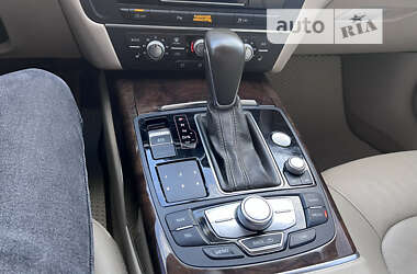 Седан Audi A6 2015 в 