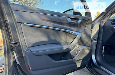 Седан Audi A6 2018 в 