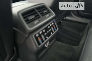 Универсал Audi A6 2019 в 