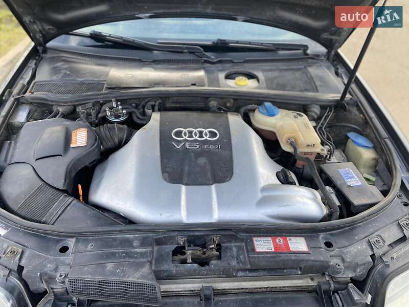 Универсал Audi A6 2003 в Самборе