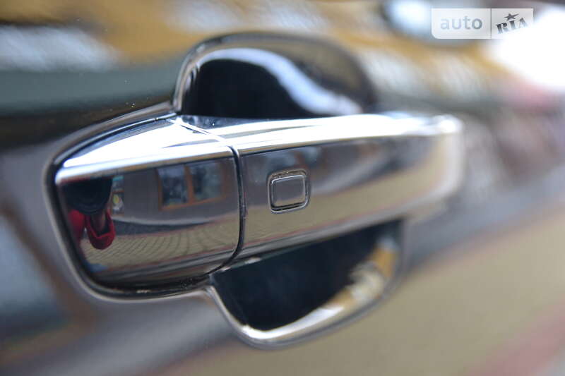 Седан Audi A6 2013 в Луцке