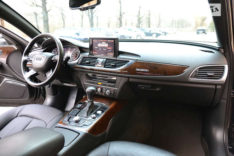 Седан Audi A6 2013 в Луцке