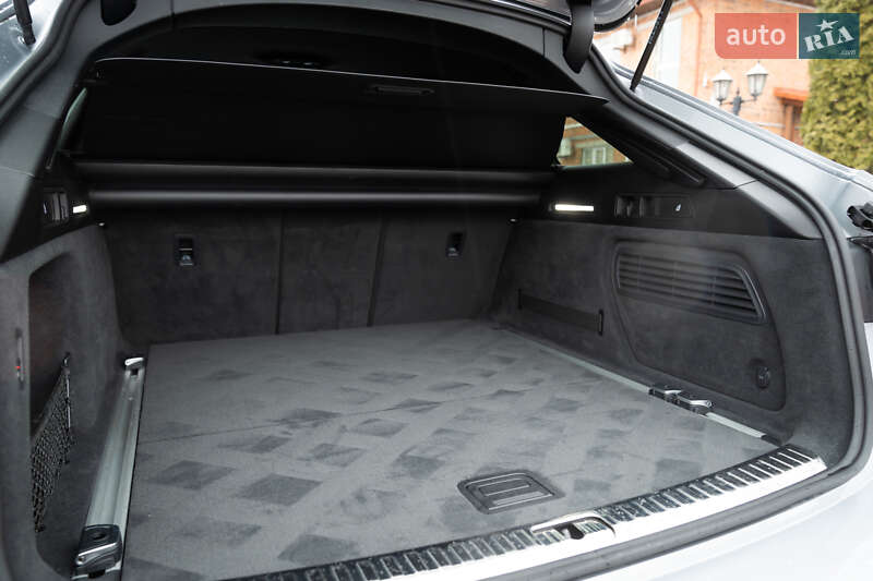 Универсал Audi A6 2021 в Житомире