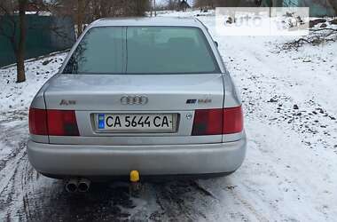 Седан Audi A6 1995 в Смеле