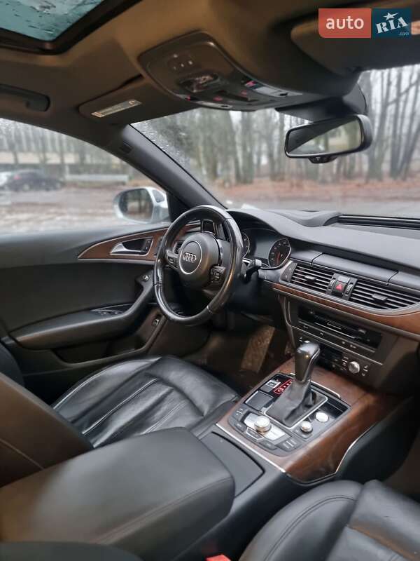 Седан Audi A6 2015 в Киеве