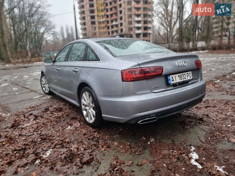 Седан Audi A6 2015 в Киеве