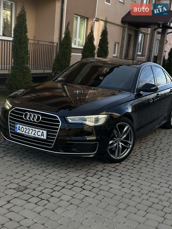 Седан Audi A6 2015 в Мукачево
