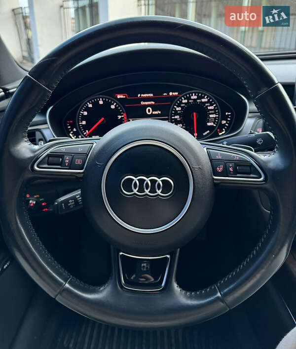 Седан Audi A6 2015 в Чернівцях