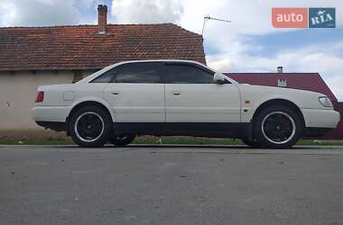 Седан Audi A6 1995 в Береговому