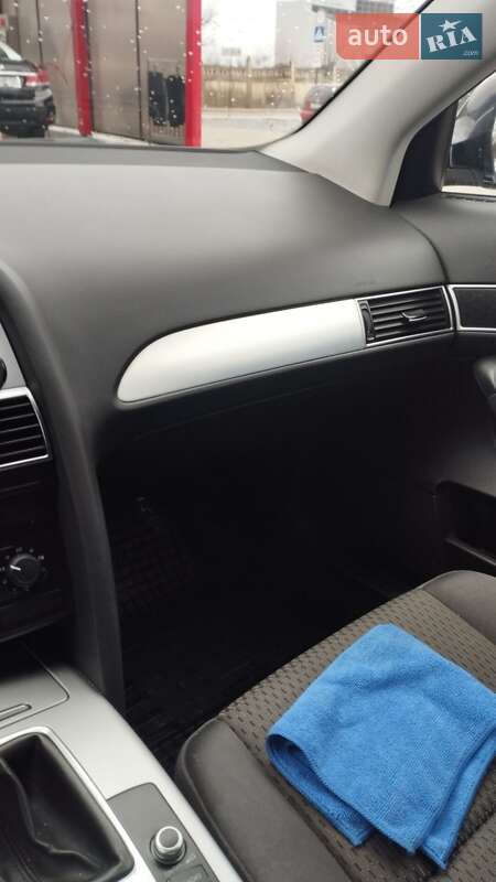 Универсал Audi A6 2010 в Бориславе
