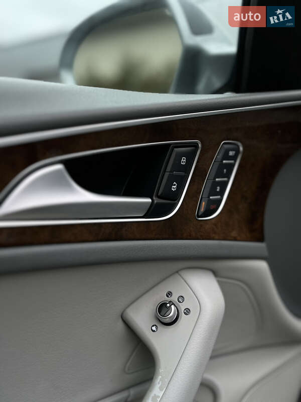 Седан Audi A6 2012 в Вінниці