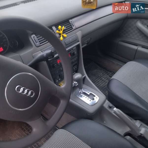 Универсал Audi A6 2003 в Ужгороде