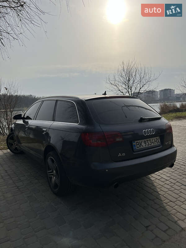 Универсал Audi A6 2005 в Ровно