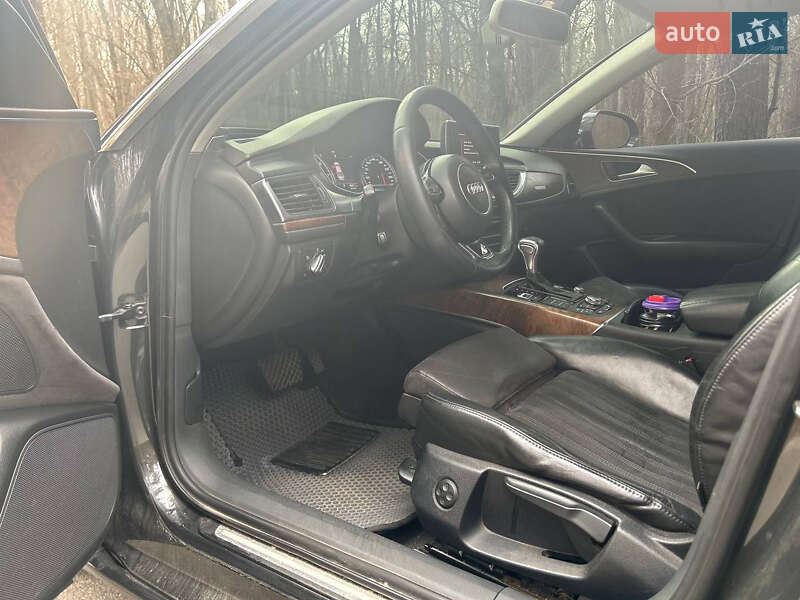 Седан Audi A6 2012 в Киеве