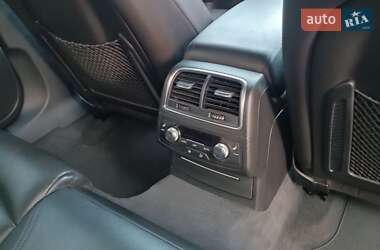 Седан Audi A6 2012 в 