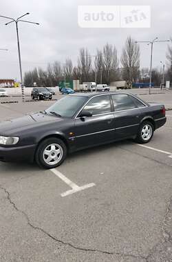 Седан Audi A6 1995 в Днепре