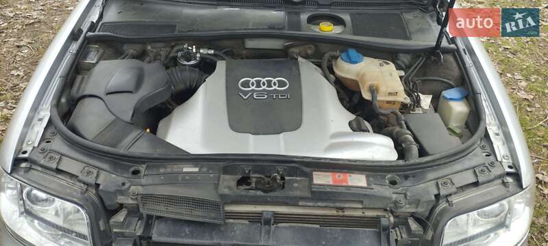 Універсал Audi A6 2002 в Кропивницькому