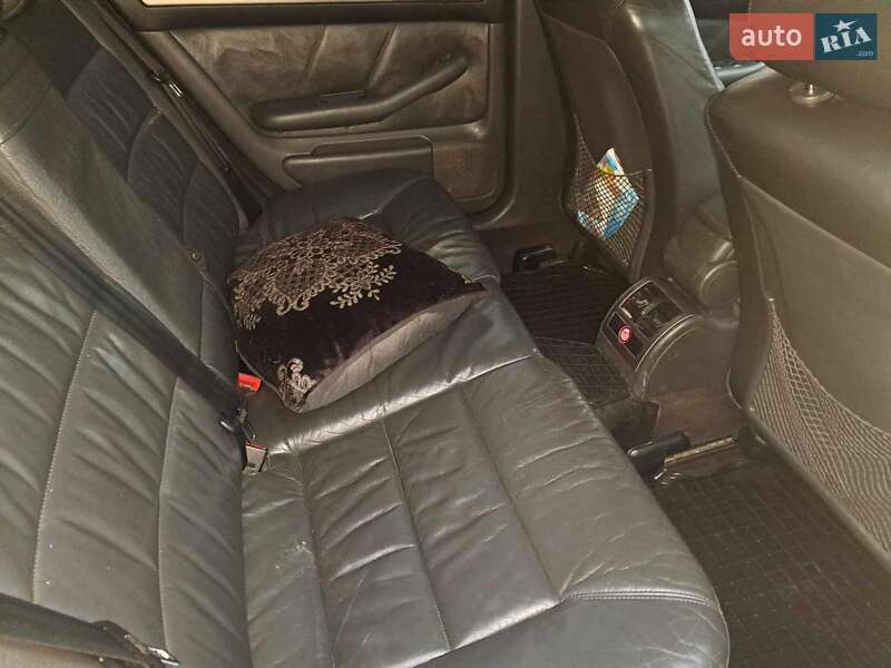 Универсал Audi A6 2001 в Львове