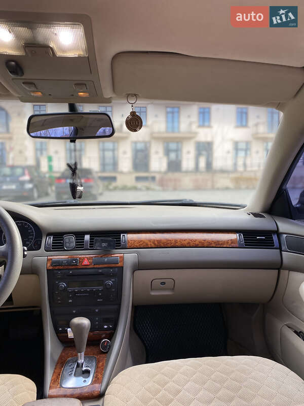 Седан Audi A6 2003 в Одессе