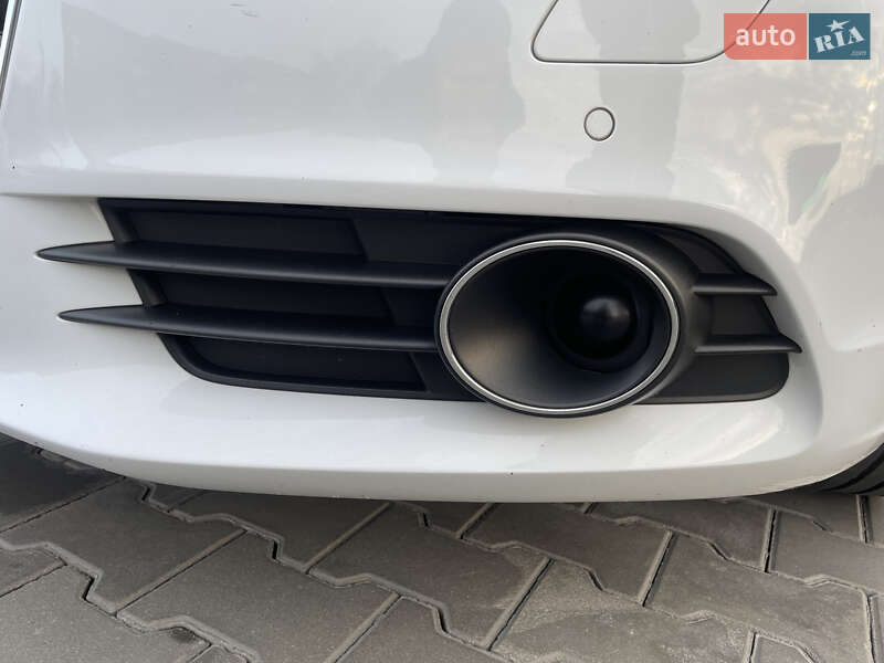 Универсал Audi A6 2011 в Луцке