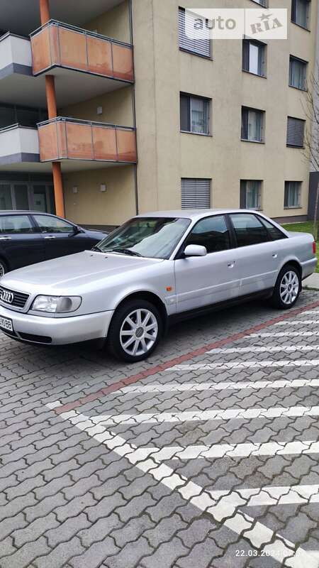 Седан Audi A6 1996 в Івано-Франківську