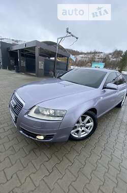 Седан Audi A6 2004 в Воловцю