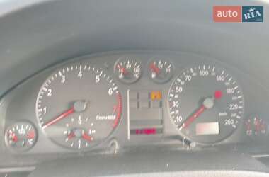 Универсал Audi A6 1998 в 