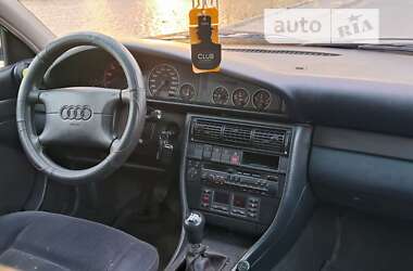 Седан Audi A6 1997 в 