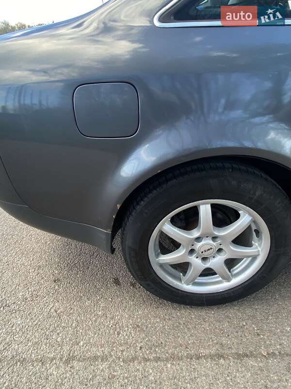 Универсал Audi A6 2003 в Ровно