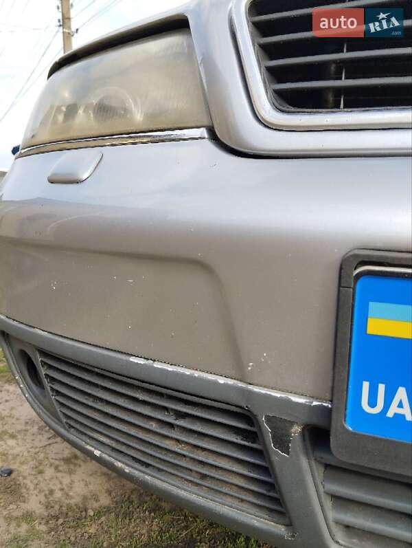 Седан Audi A6 1998 в Сумах