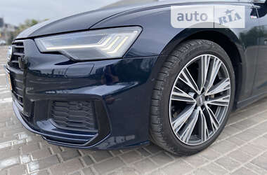 Универсал Audi A6 2019 в 
