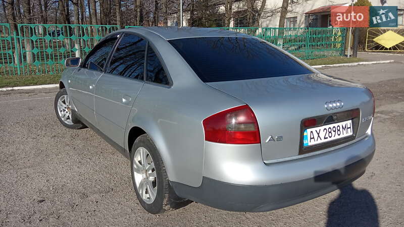 Седан Audi A6 2000 в Валках
