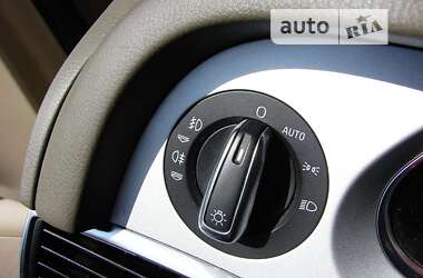 Седан Audi A6 2010 в 