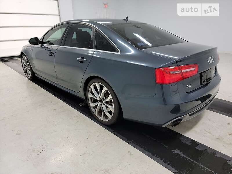 Седан Audi A6 2012 в Львове