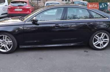 Седан Audi A6 2015 в 