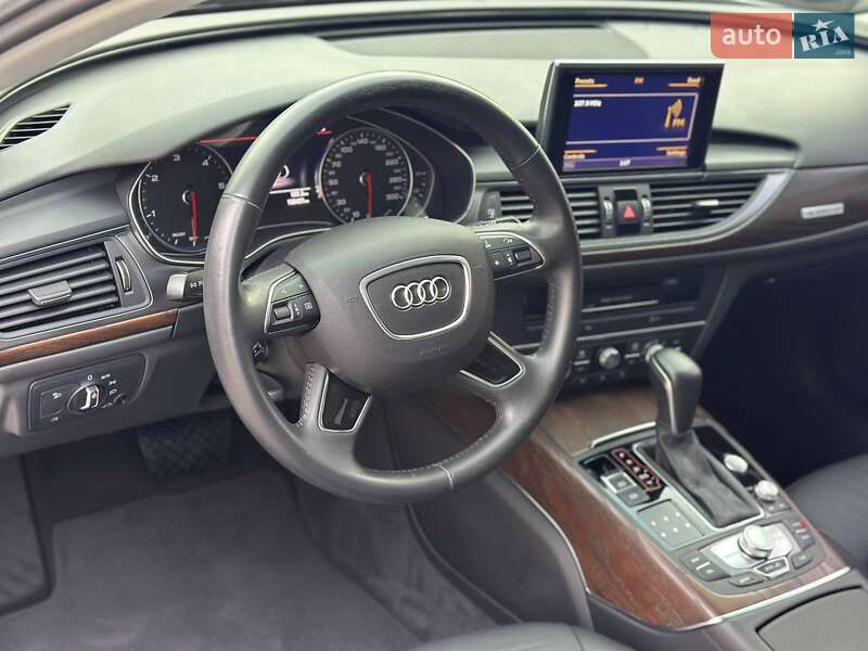 Седан Audi A6 2015 в Одессе