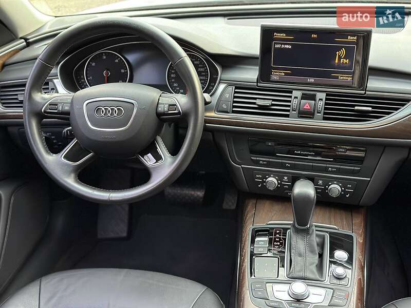 Седан Audi A6 2015 в Одессе