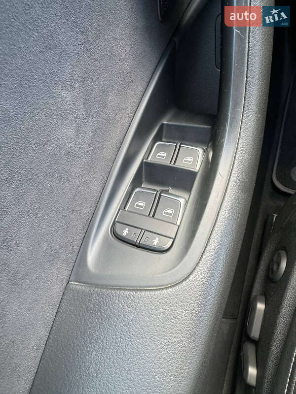 Седан Audi A6 2012 в Хмельницком