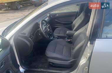 Седан Audi A6 2000 в 