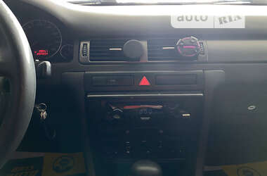 Универсал Audi A6 2002 в Червонограде