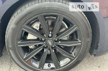 Седан Audi A6 2019 в 