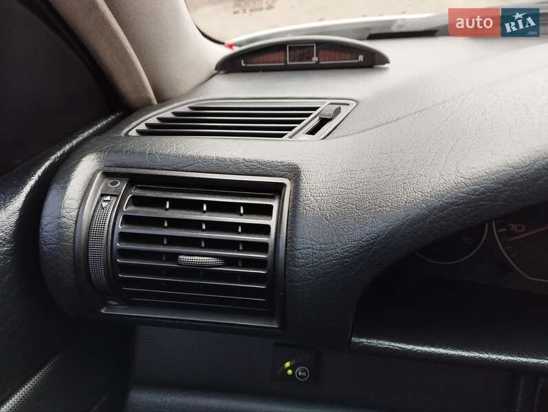 Седан Audi A6 1997 в Киеве