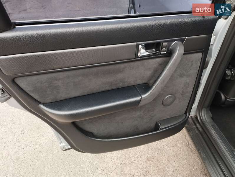 Седан Audi A6 1997 в Киеве