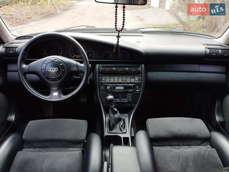 Седан Audi A6 1997 в Киеве